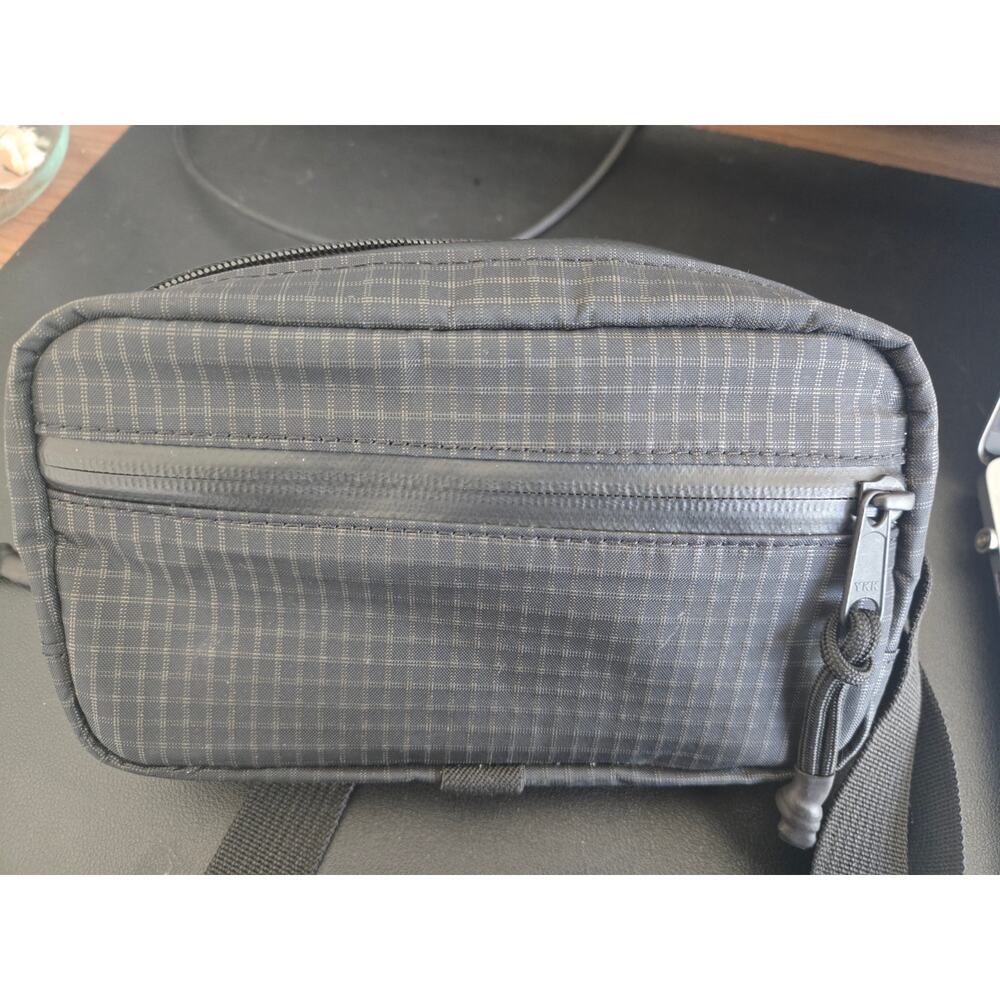 The Brown Buffalo TBB Conceal Waistpack in Black Grid